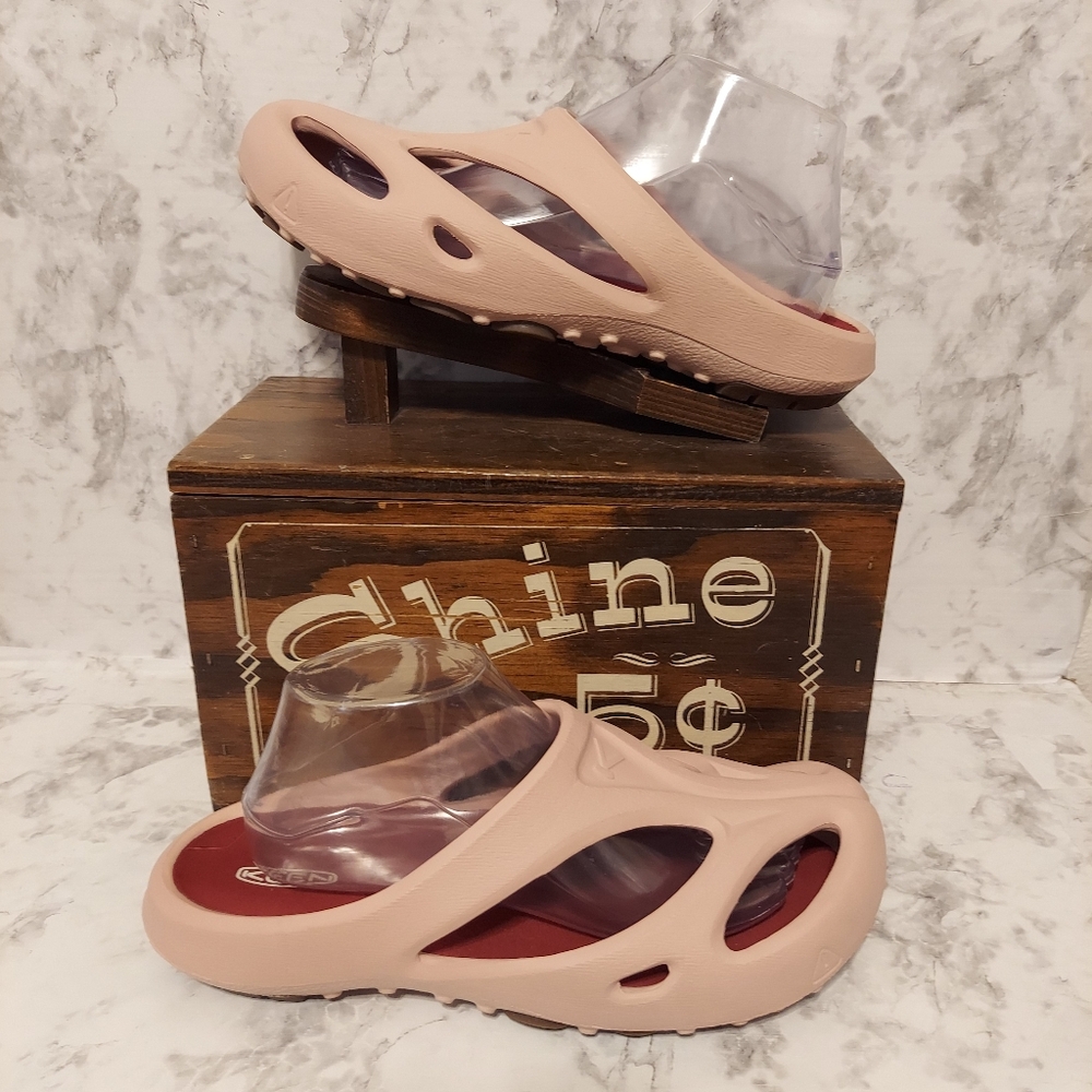 🆕️brand New Keen Shanti Clog